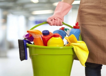 خانه تکانی ایمن: نکاتی که همه باید بدانند.